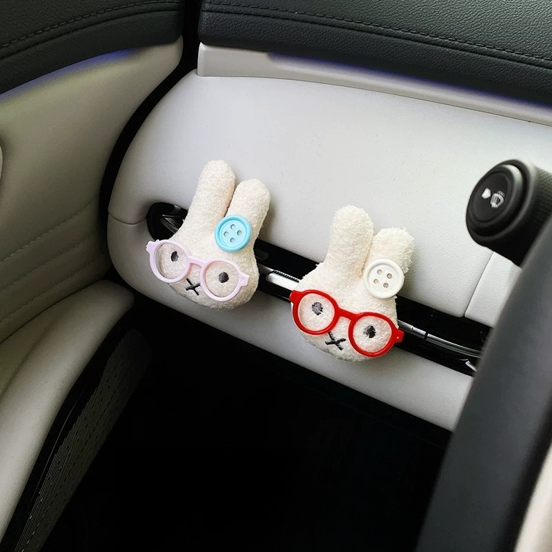Kelinci Lucu dengan Kacamata,  - Car Air Freshener Vent ulasan dan harga